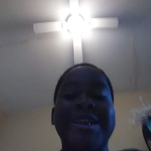 Meet your Posher, Latoria